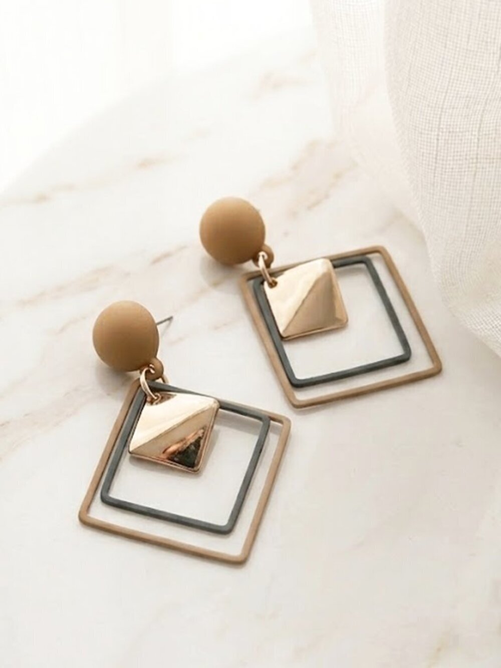 Green Triangular Circle Dangle Earrings